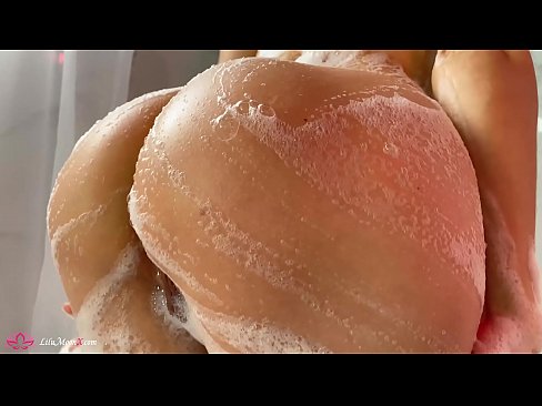 ❤️ Brunette Masturbates Pussy uban sa Vibrator sa Intense Orgasm sa Shower ❤️ Porno fb sa amon ☑