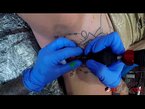 ❤️ Si Sully Savage adunay tattoo sa iyang clitoris ❤️ Porno fb sa amon ☑